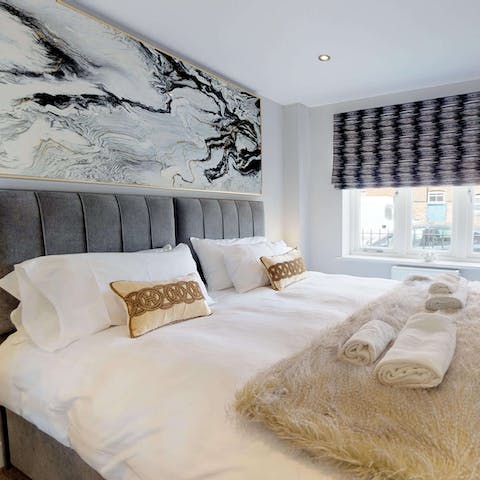 Delight in going to bed in this sumptuous bedroom