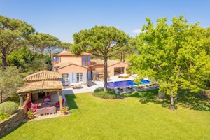 Villa Aurora image 1