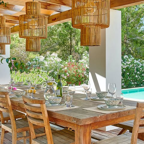 Light the barbecue and savour idyllic evenings on the terrace 