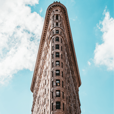Gaze up at the iconic Flatiron Building – under a mile away