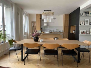 Parisian Hills image 11