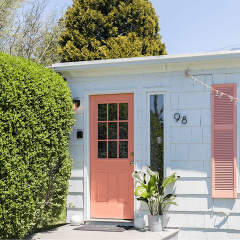 Feel right at home in the charming historic fisherman's cottage 