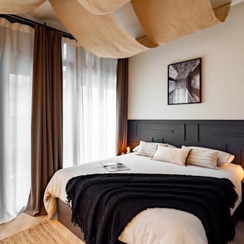 Wake up in the stylish bedrooms feeling rested and ready for another day of Barcelona sightseeing