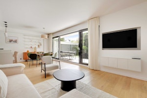 Auteuil Green image 8