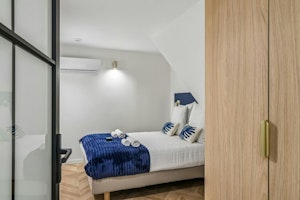Le Marais Evenings image 12