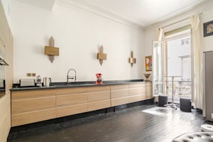 Le Contemporary Triangle D'Or image 4