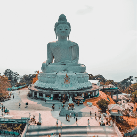 Pay a visit to Big Buddha for a 360-degree panorama over Phuket