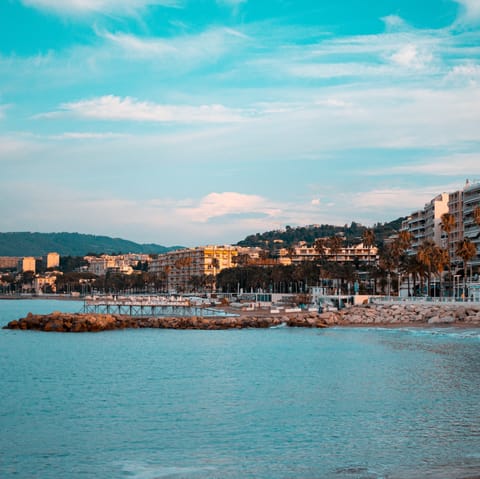 Take a picnic over to Croisette Beach and watch the waves roll in