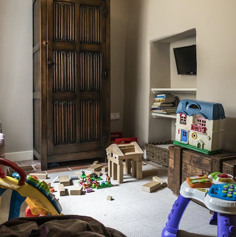 Keep children entertained with the large amount of toys and books in the house