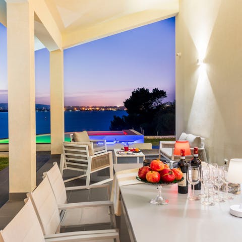 Enjoy relaxed barbecue dinners at home while looking out at the glittering city view