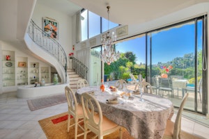 Mougins Mornings image 4