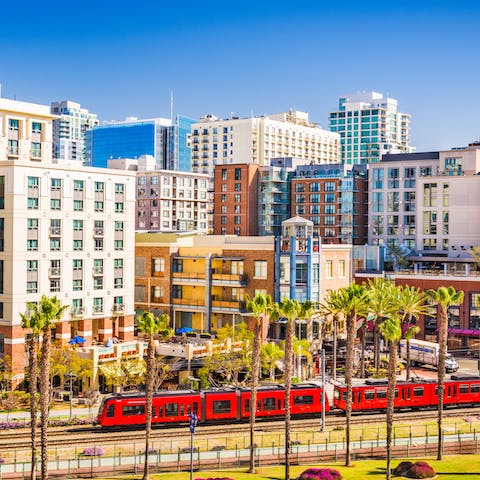 Be in vibrant San Diego in just 20 minutes
