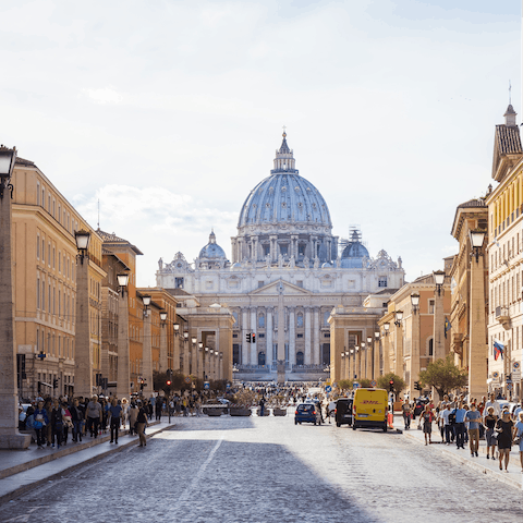 Explore the city on foot or by Metro – your home is just metres from Lepanto station