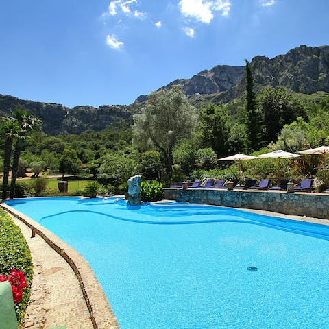 Cool off from the Mallorcan sun in the expansive private pool