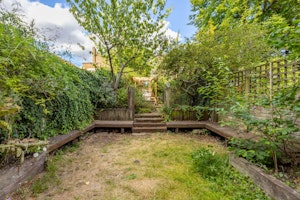 Malden Maison image 9