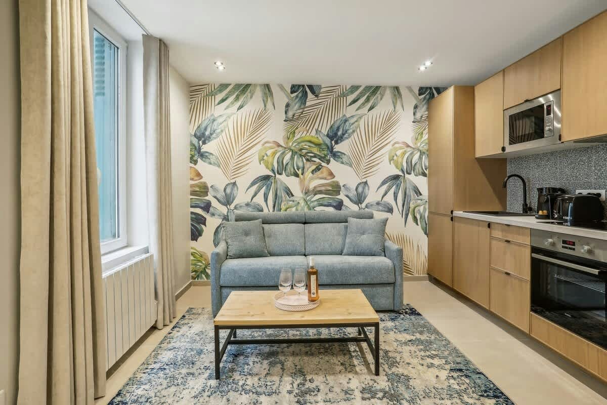 La Perle Moderne, Ile-de-France