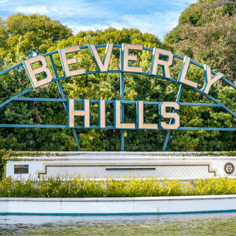 Discover the height of luxurious living from Beverly Hills