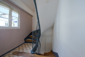 Paris Chic image 5