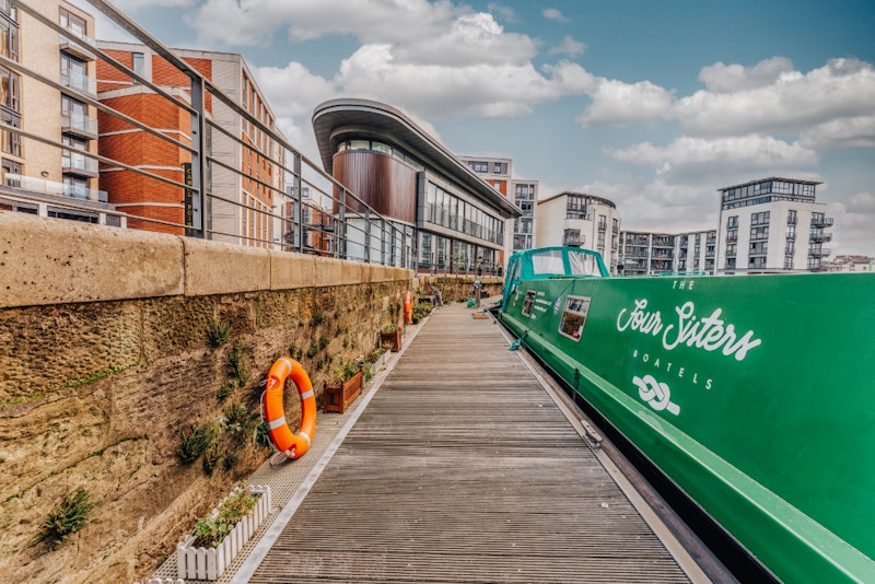 Castaway Quay main image