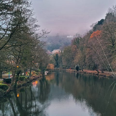 Take a stroll along the River Derwent from Matlock to Matlock Bath