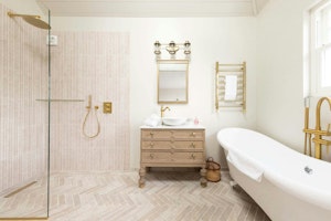 Harbour's Retreat image 12