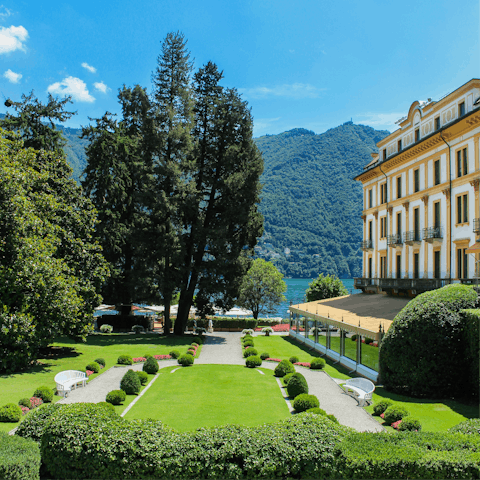 Explore Cernobbio's villas, old town, and lakefront promenade