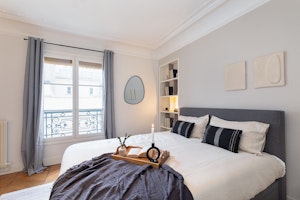 Modern Classics image 13