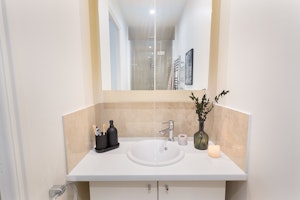 Modern Classics image 10