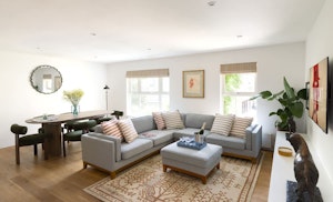 Portobello Mews image 8