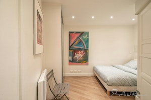 L'Art Deco Hideaway image 11