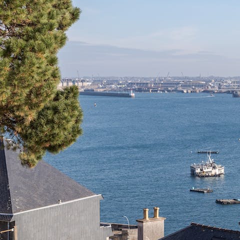 Feel inspired by the spectacular views from this home on the shores of Dinard