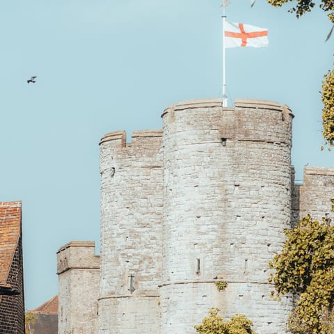 Discover the historic heart of Canterbury from inside the city walls