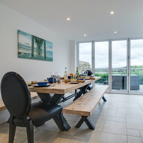 Serve up fresh fish for lunch on the chunky, wooden dining bench