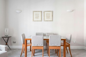Marylebone Comfort image 12