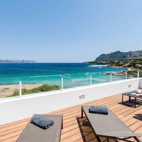 Sunbathe with sea views on the terrace
