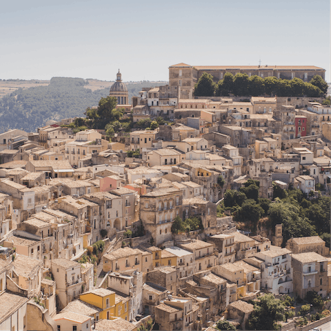 Discover the Baroque city of Ragusa from your scenic Sicilian base