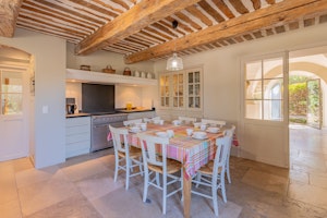 Provençal Charms image 2