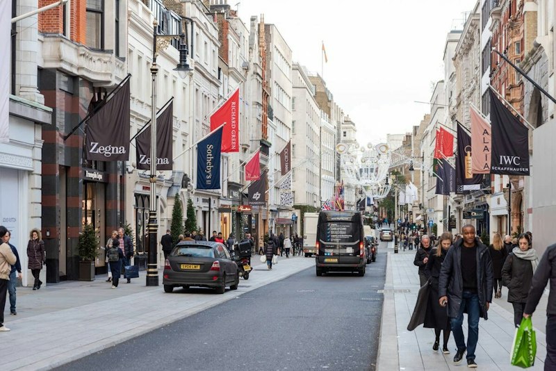 Mayfair Blooms additional image