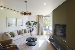 Sandbanks Lakehouse image 3