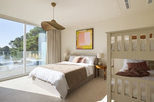 Sandbanks Lakehouse image 2