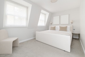 Regal Haven image 14