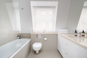 Regal Haven image 5