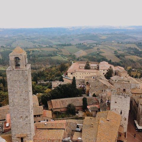 Stroll around medieval San Gimignano – 15 kilometres away