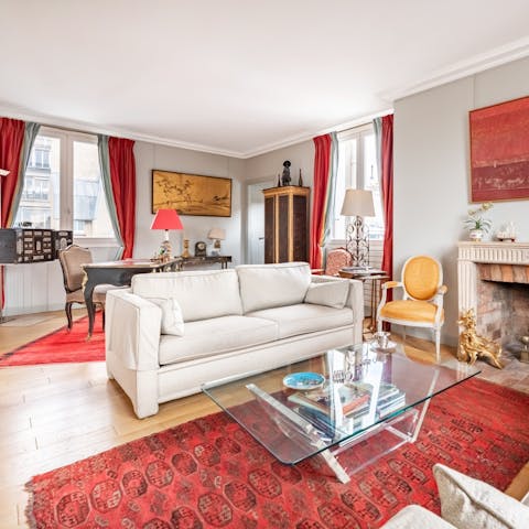 Curl up in the living space with your tipple of choice