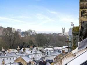 Brighton Garden image 7