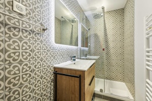 Parisian Luxe Hideaway image 13