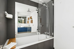 Duplex Dreams image 13