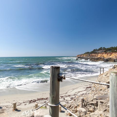 Step outside and stroll straight down to Moss Beach 