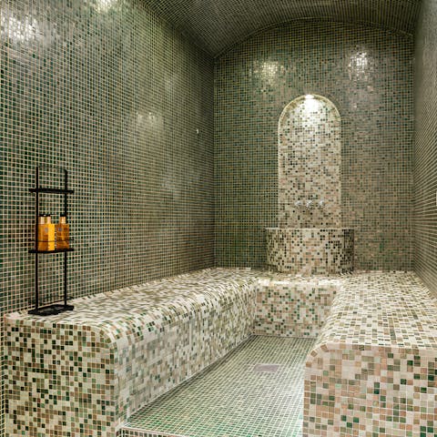 Begin your day with a revitalising trip to the en-suite hammam