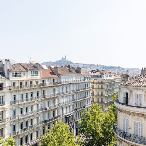 Admire views of Notre Dame de la Garde from your home's floor-to-ceiling windows
